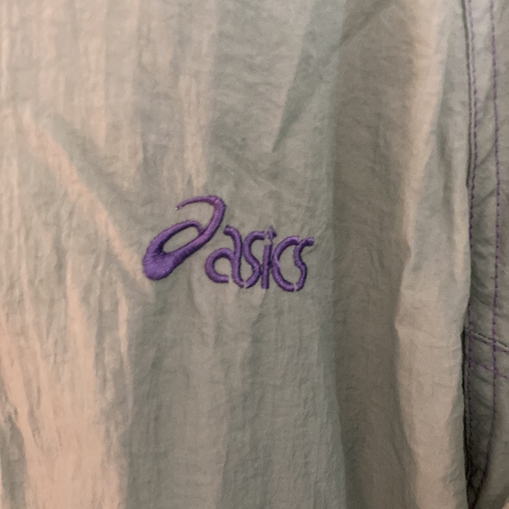 Vintage Aasics Windbreaker jacket - Picture 4 of 16